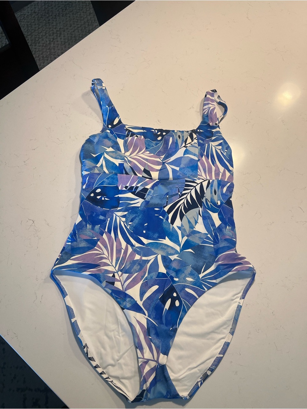 Tommy Bahama Palm Modern Palma Square Neck Print One-Piece Swimsuit size 12